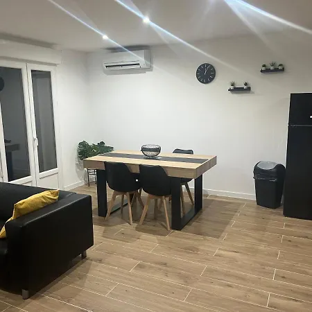 L'oasis Mezoise Apartament